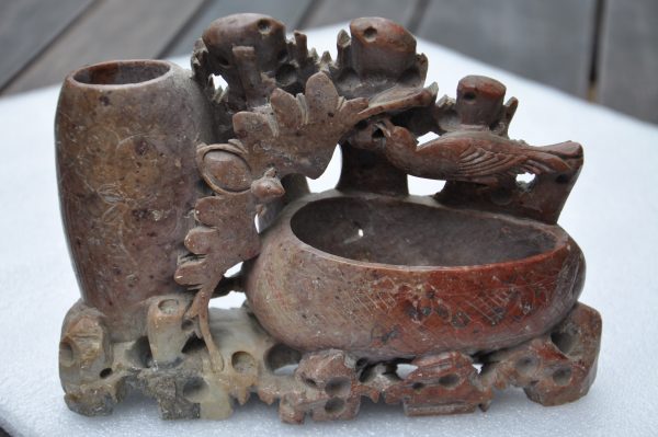 POT A PINCEAUX OU ENCRIER EN PIERRE DE LARD OU STEATITE - CHINE FIN XIXème