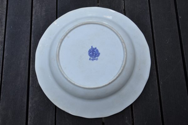 Assiette en faïence de Saint Amand les Eaux – Image 4