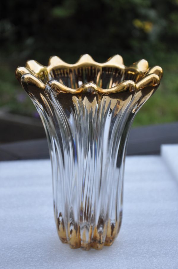 Ancien vase en cristal de Bayel