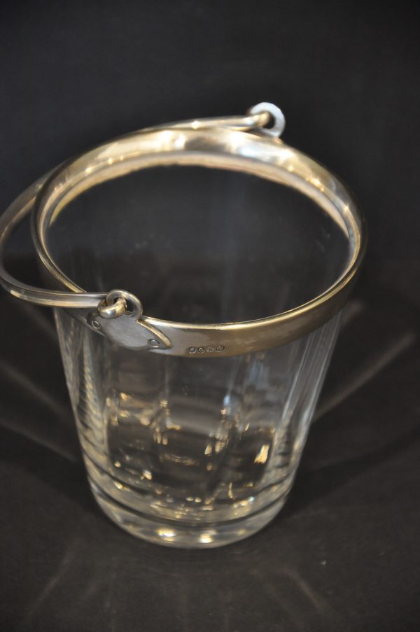 Petit sceau à glaçon en cristal et  métal argenté (Angleterre) – Image 4