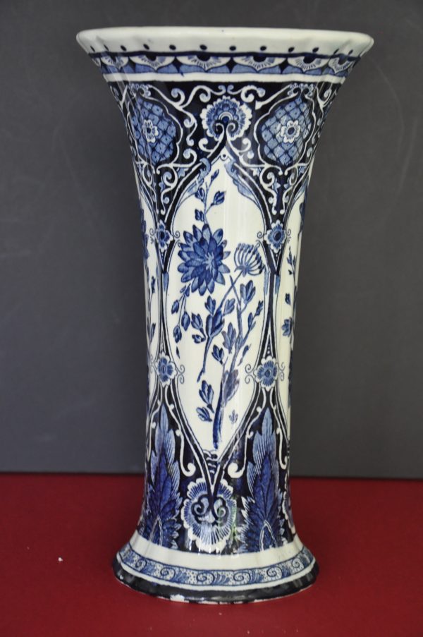 VASE DELFTS EN FAIENCE - MAASTRICHT – Image 7