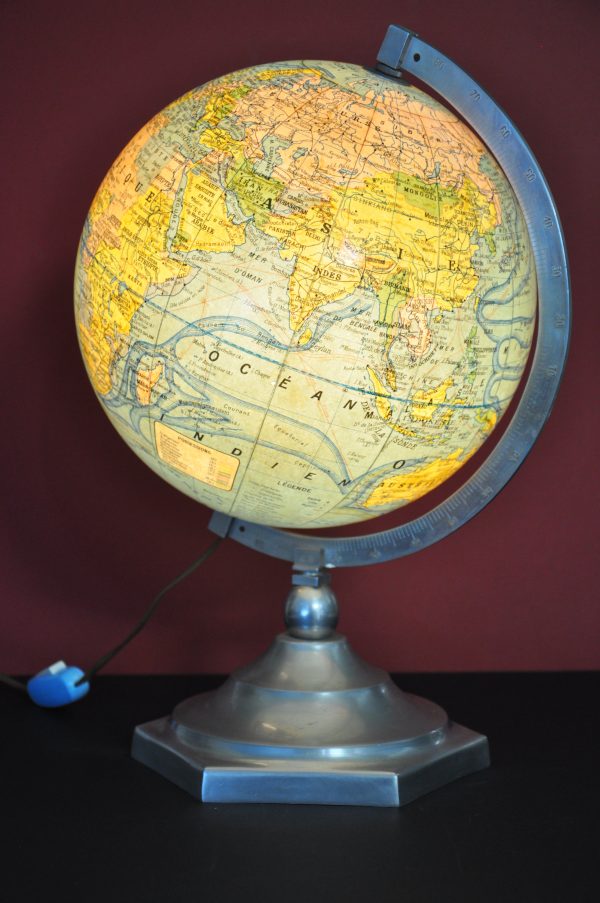 Globe terrestre en verre et aluminium retro lumineux "girard barrere &thomas – Image 7
