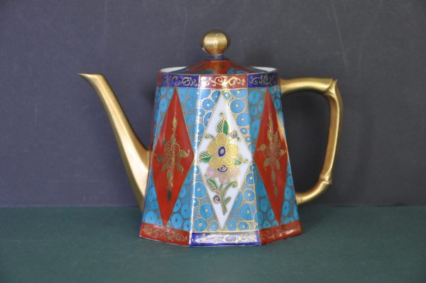 Théière en Porcelaine de Limoges Décor de Fleurs disposés dans des losanges