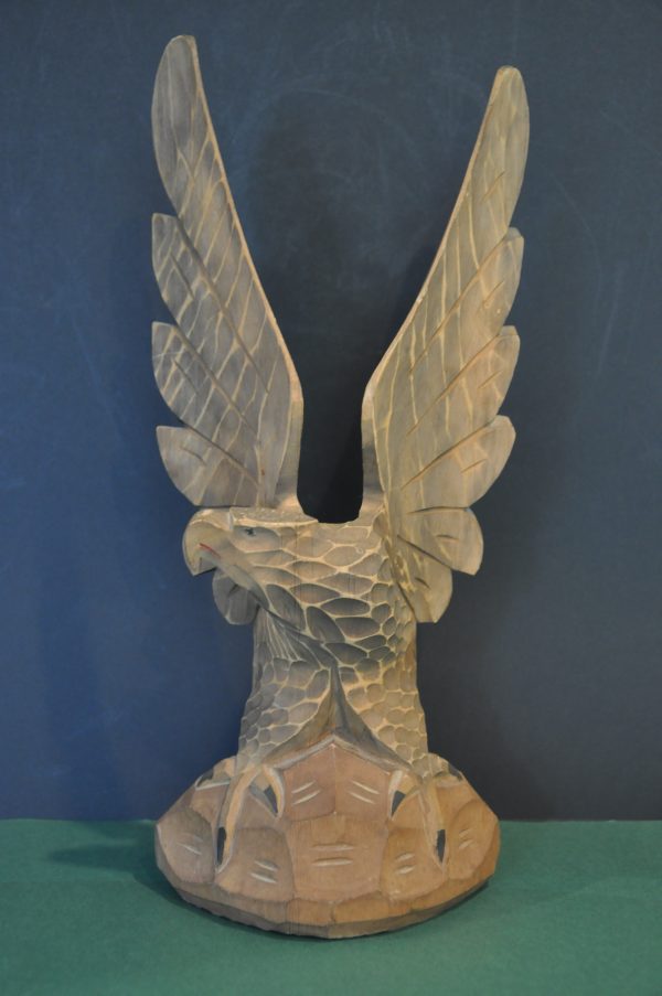 Aigle Ukrainien en bois  Sculpté à la Main