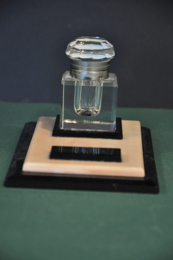 Encrier vintage en marbre et verre épais - Art déco – Image 3