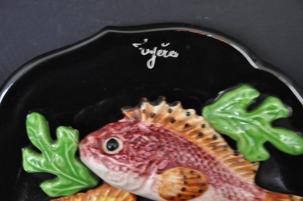 Assiette en trompe oeil vintage en céramique et barbotine vernie (années 70) – Image 4