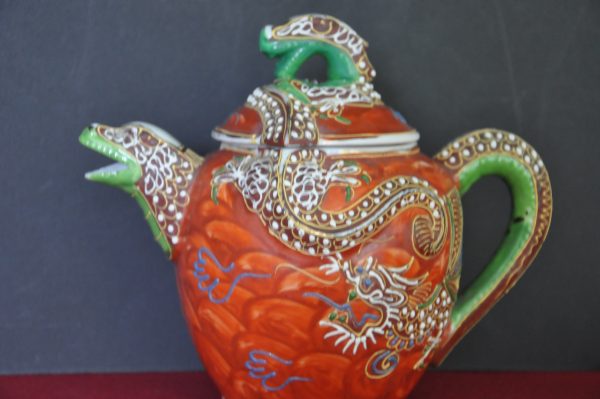 Théière japonaise en porcelaine XXeme  -  décor Dragon – Image 8