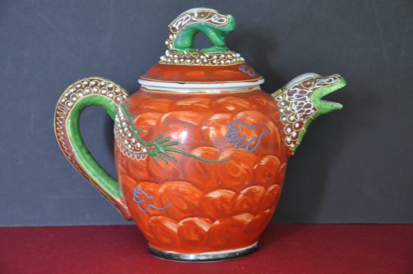 Théière japonaise en porcelaine XXeme  -  décor Dragon – Image 6
