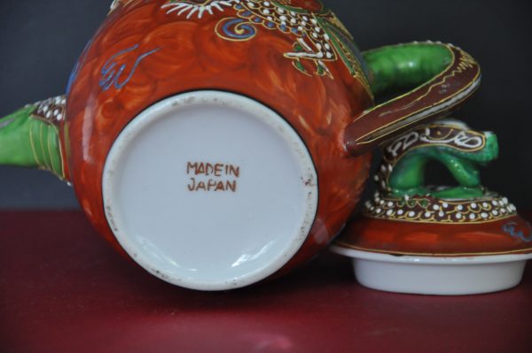 Théière japonaise en porcelaine XXeme  -  décor Dragon – Image 4