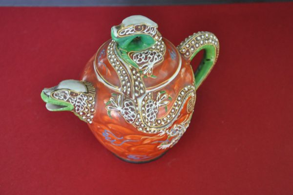 Théière japonaise en porcelaine XXeme  -  décor Dragon – Image 2