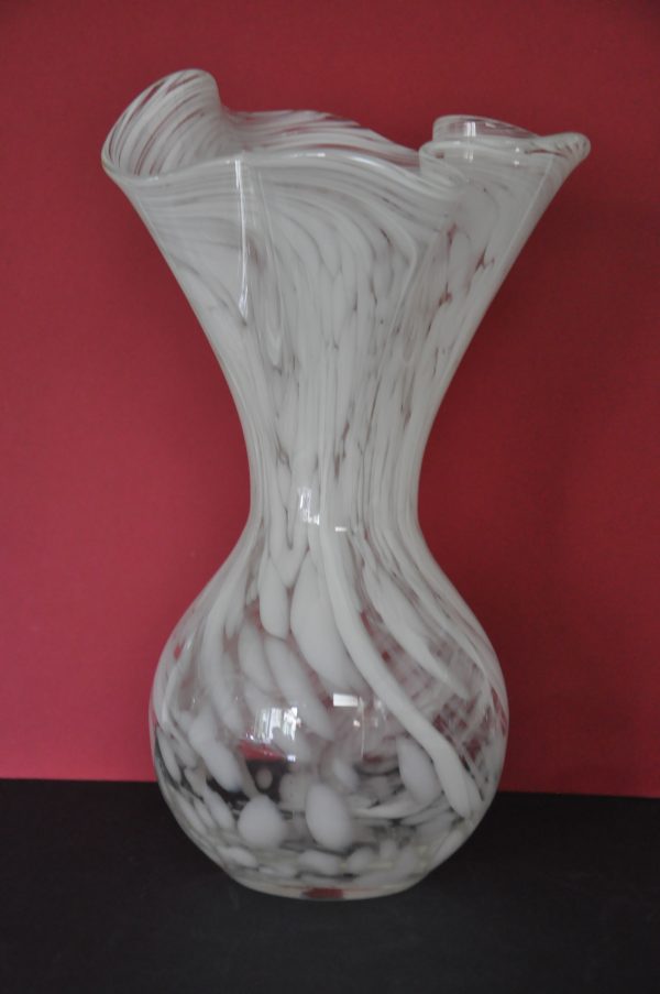 Vase en verre de Clichy - Forme corolle