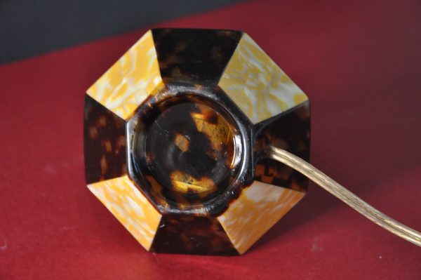 Lampe de table vintage en bakélite – Image 3
