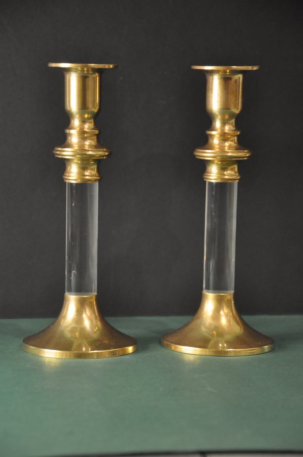Paire de Bougeoirs Art Déco en Laiton et Lucite (Fin XIXeme début XXeme )