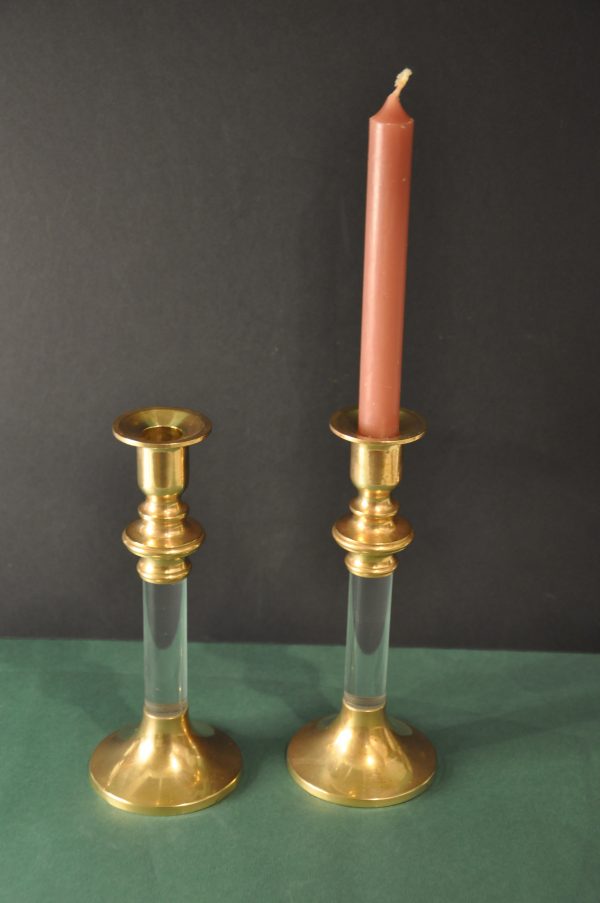 Paire de Bougeoirs Art Déco en Laiton et Lucite (Fin XIXeme début XXeme ) – Image 5