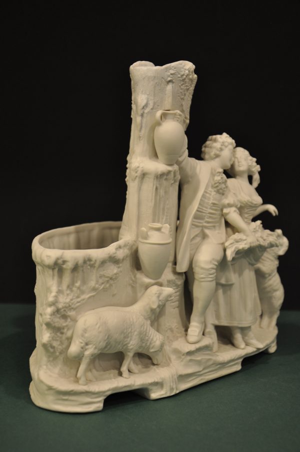 Jardinière et Soliflor en Biscuit Ancien – Image 9