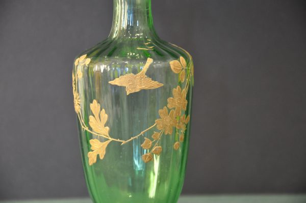 Paire de carafon en Cristal  vert emaillé d'or art nouveau  (Montjoie ? 1839-1916) – Image 9