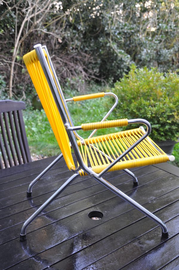 Chaise enfant pliable en scoubidou vintage années 60 – Image 5
