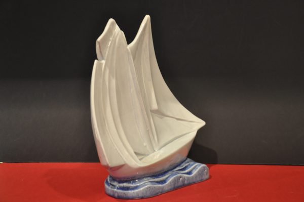 Voilier en céramique Art Déco – Image 4