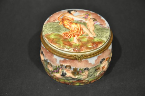 Ancienne Boîte à Bijoux en Porcelaine de Capodimonte XIXème – Image 12