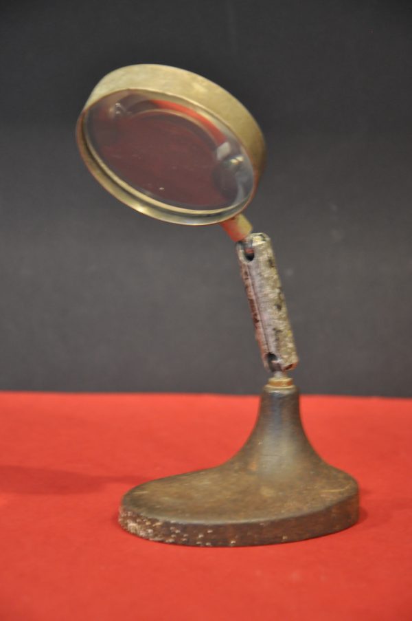 Loupe articulée ancienne en métal lourd – Image 5