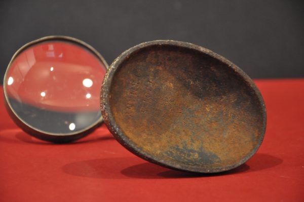 Loupe articulée ancienne en métal lourd – Image 3