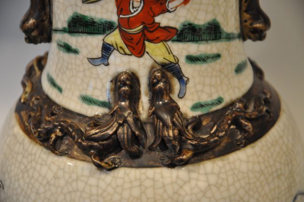 Vase balustre canton ancien en émail craquelé de la Famille Verte – Image 7