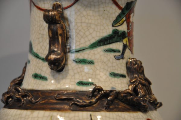 Vase balustre canton ancien en émail craquelé de la Famille Verte – Image 9