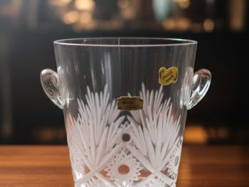 Grand seau à champagne en cristal taillé signé Klein Baccarat